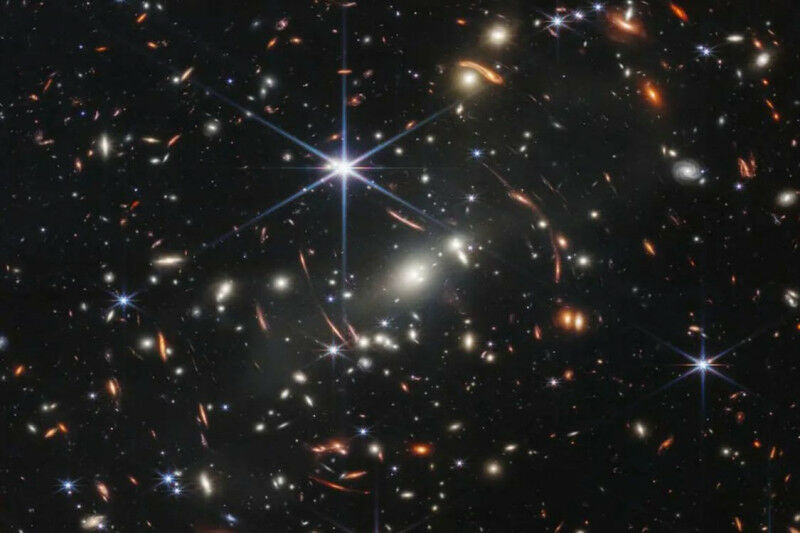 O primeiro campo profundo de galáxias de Webb Crédito: NASA, ESA, CSA e STScI