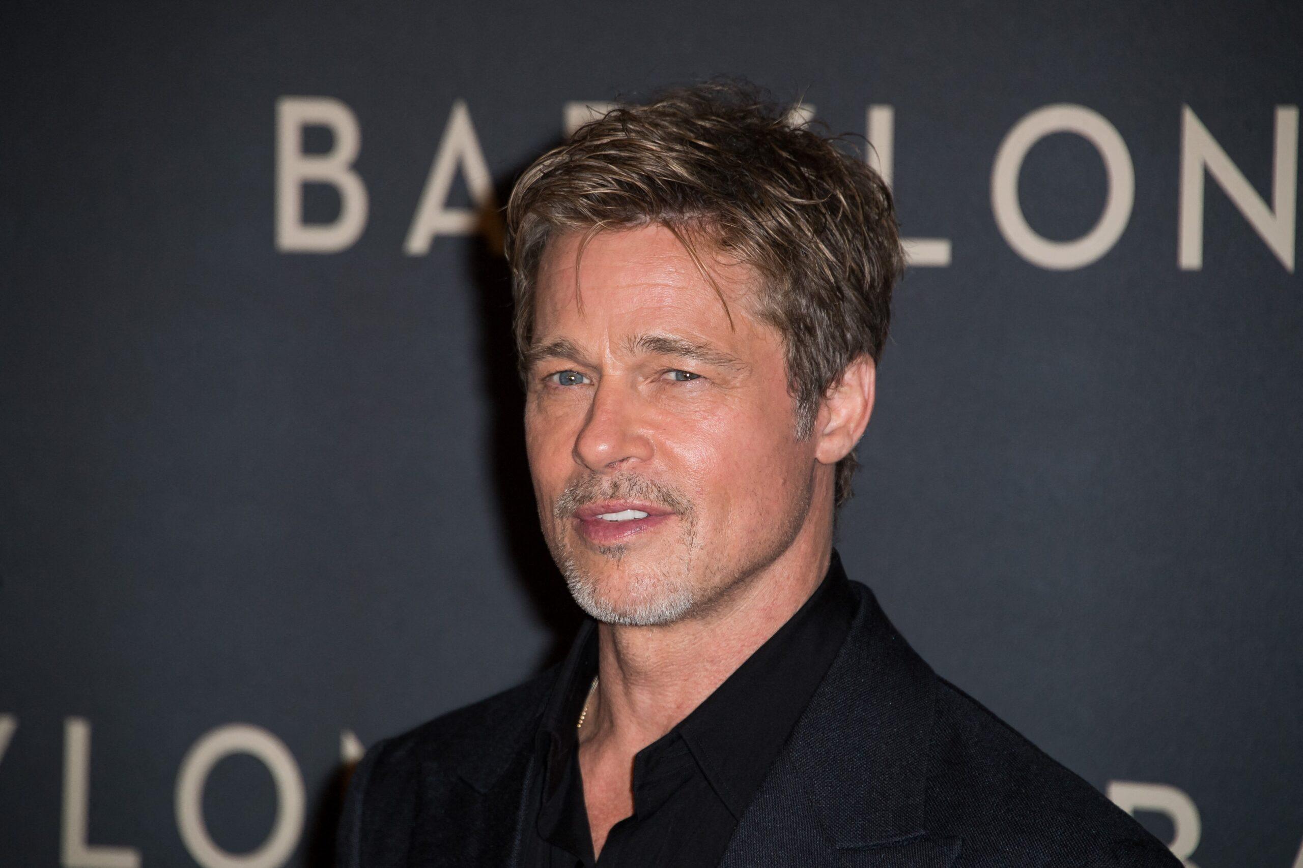 Brad Pitt na estreia da Babylon Paris no cinema Le Grand Rex