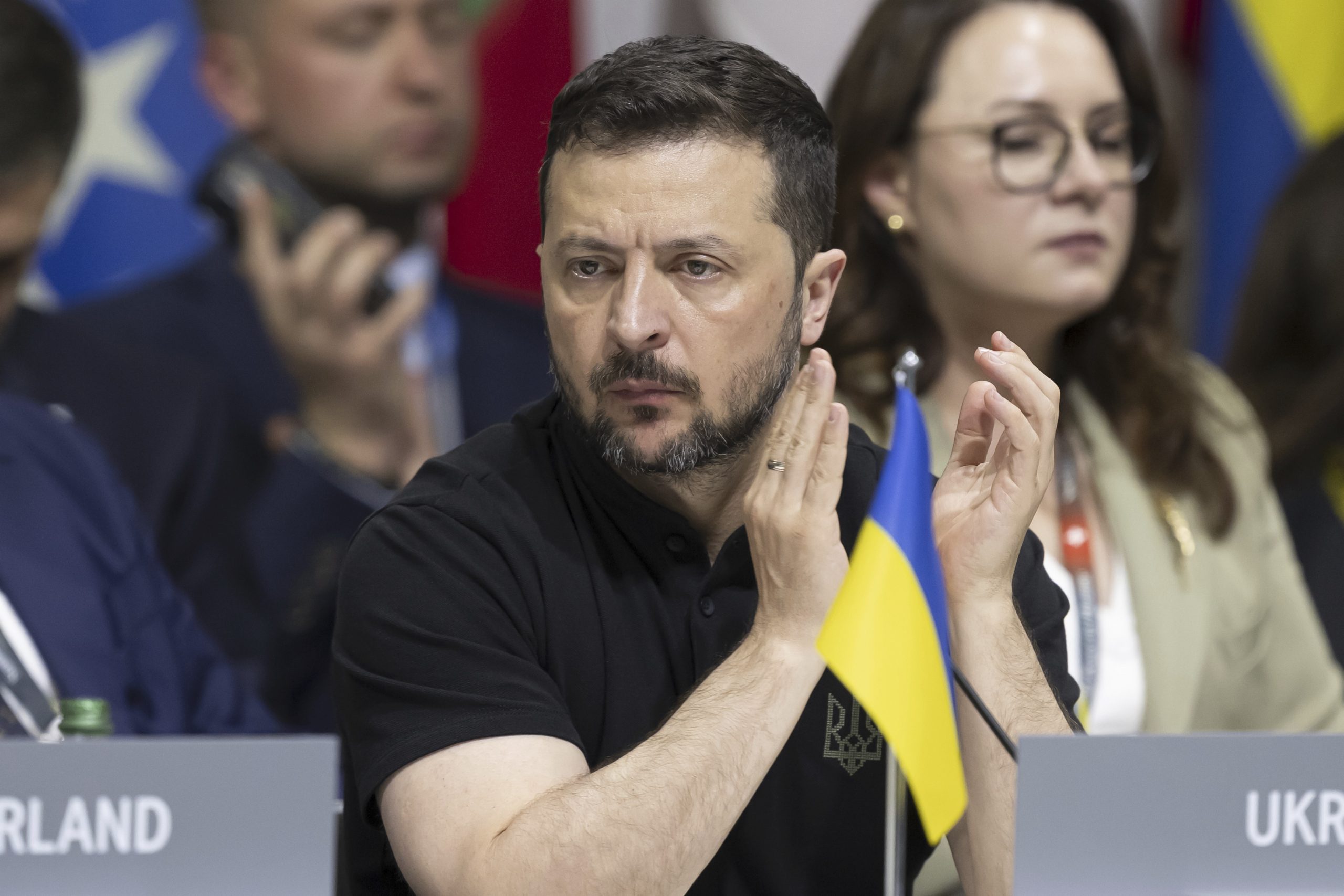 "Um erro": Zelensky ignora confusão de Biden com Putin