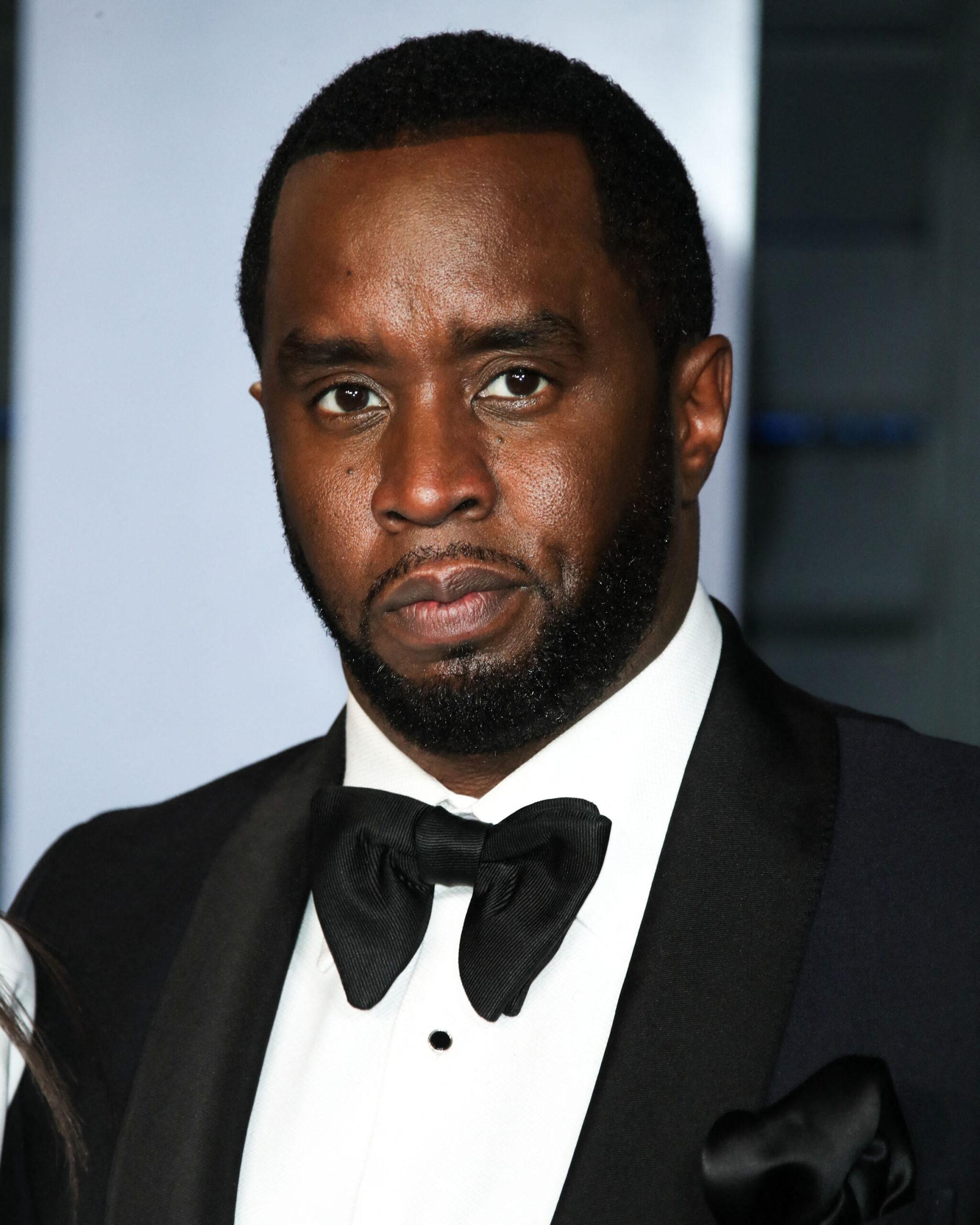 Diddy chega à festa do Oscar da Vanity Fair de 2018 realizada no Wallis Annenberg Center for the Performing Arts em 4 de março de 2018 em Beverly Hills, Los Angeles