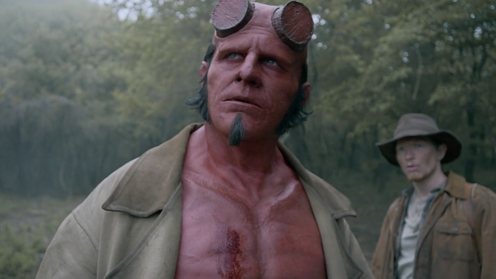 Hellboy: O trailer do homem torto fará com que você sinta falta de Guillermo Del Toro mais do que nunca