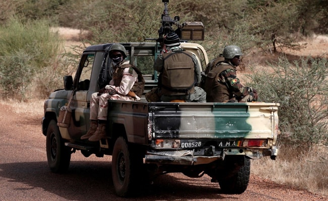 Mali corta laços com Ucrânia por suposto envolvimento em ataque rebelde