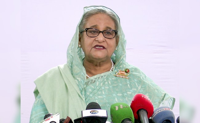 Tribunal de Bangladesh abre processo de assassinato contra ex-primeira-ministra Sheikh Hasina