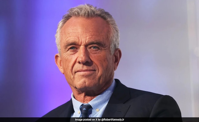 Robert Kennedy Jr suspende campanha presidencial dos EUA e apoia Trump