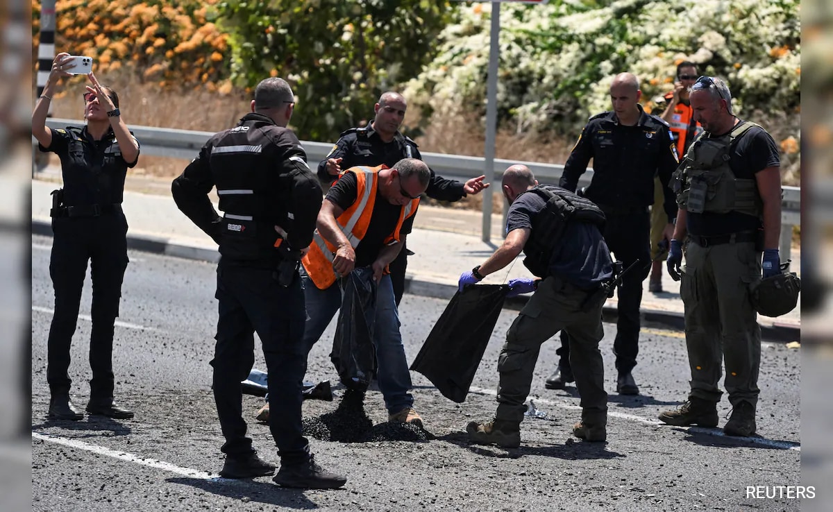 Pânico em Beirute enquanto aviões de guerra israelenses quebram a barreira do som três vezes