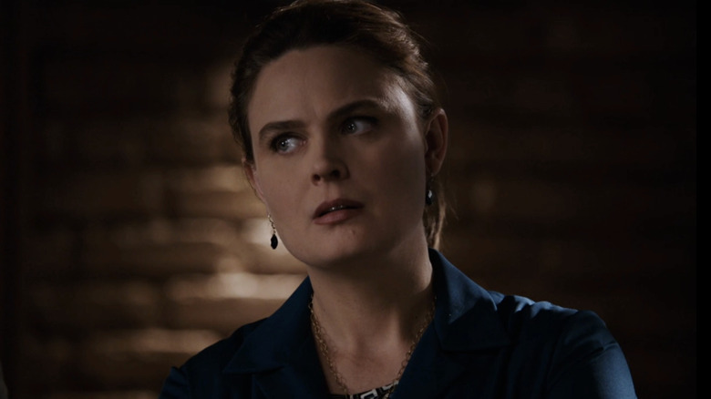 Emily Deschanel Ossos