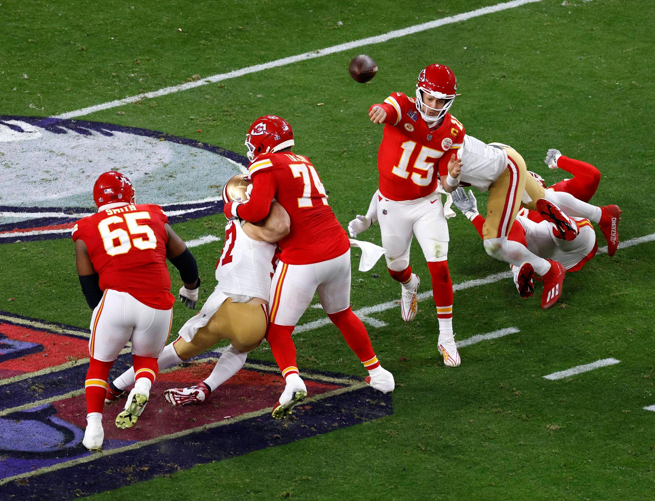 Kansas City Chiefs jogando no Super Bowl LVIII