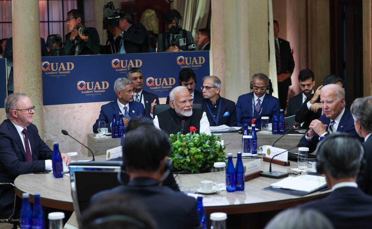 Primeiro-ministro Narendra Modi, presidente dos EUA Joe Biden, primeiro-ministro australiano Anthony Albanese e primeiro-ministro japonês Fumio Kishida durante a cúpula dos líderes Quad