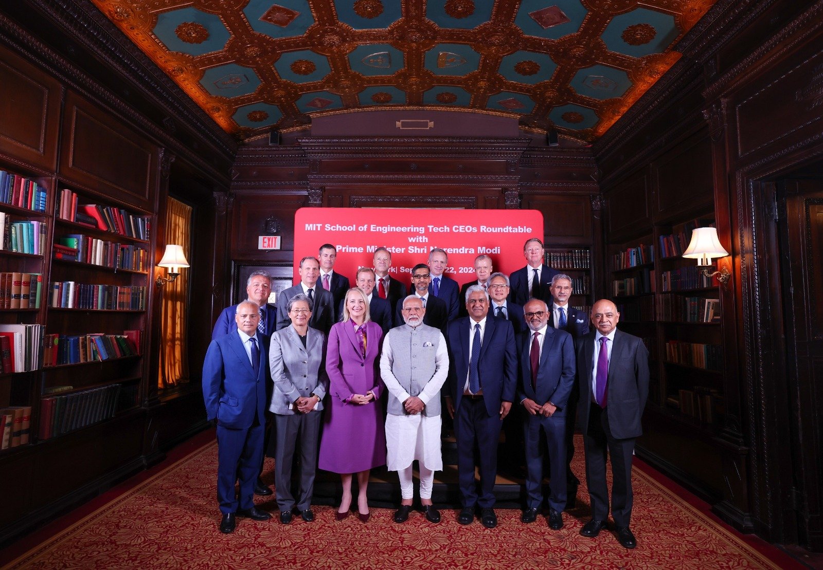 Sundar Pichai, do Google, compartilha destaques da mesa redonda do primeiro-ministro Modi com CEOs