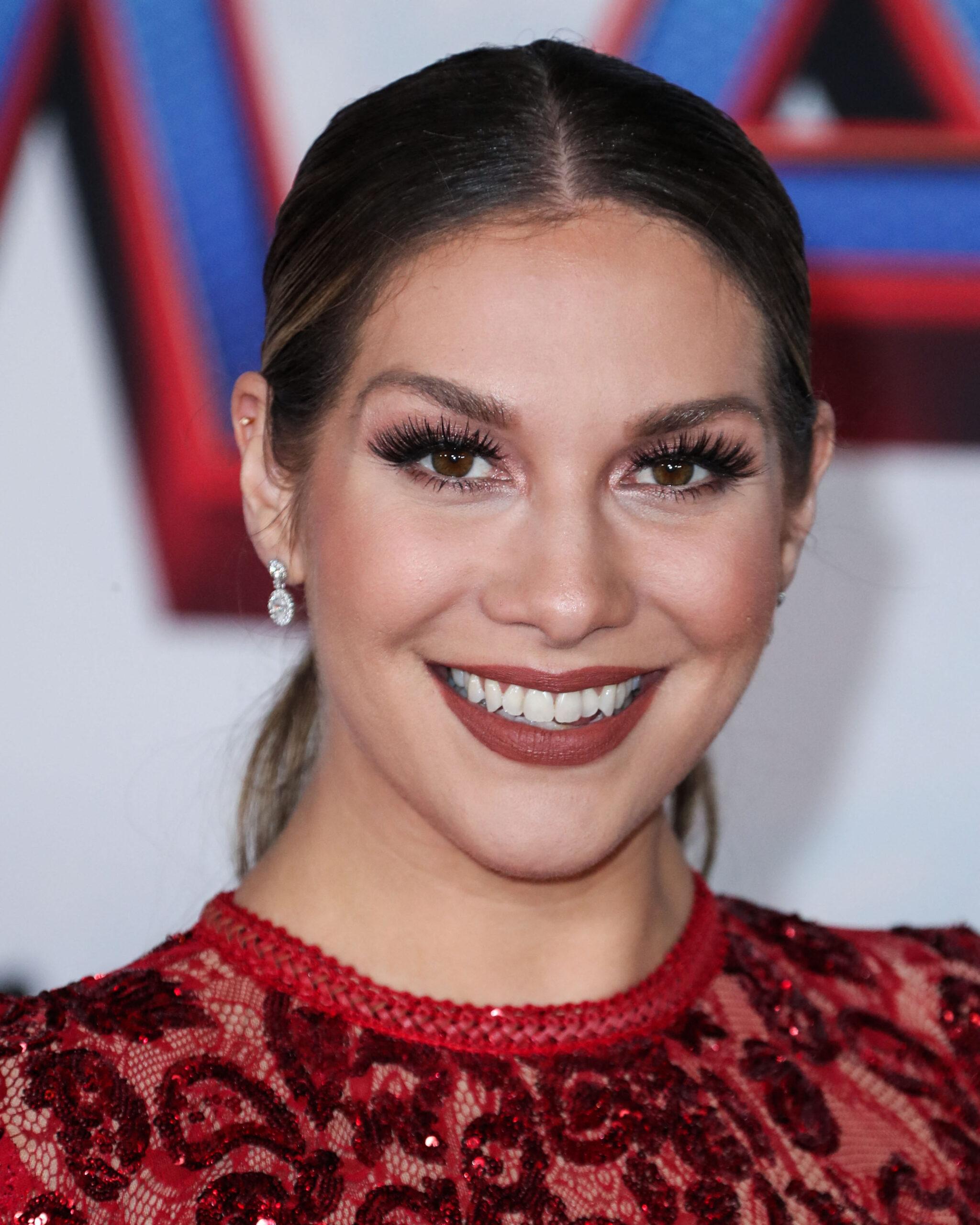 Allison Holker na pré-estreia de 'Homem-Aranha: Sem Volta para Casa' da Columbia Pictures em Los Angeles