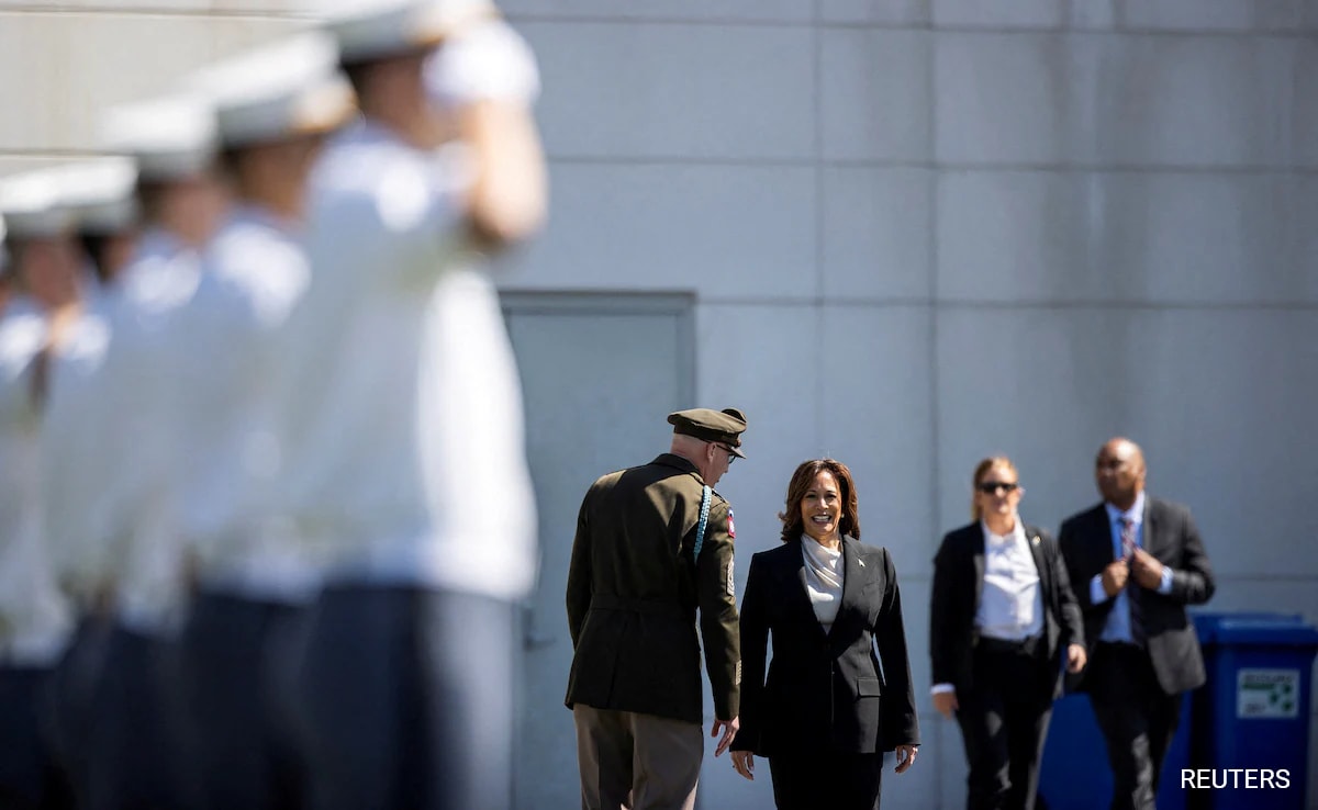 Ex-oficiais militares dos EUA apoiam Kamala Harris e chamam Trump de