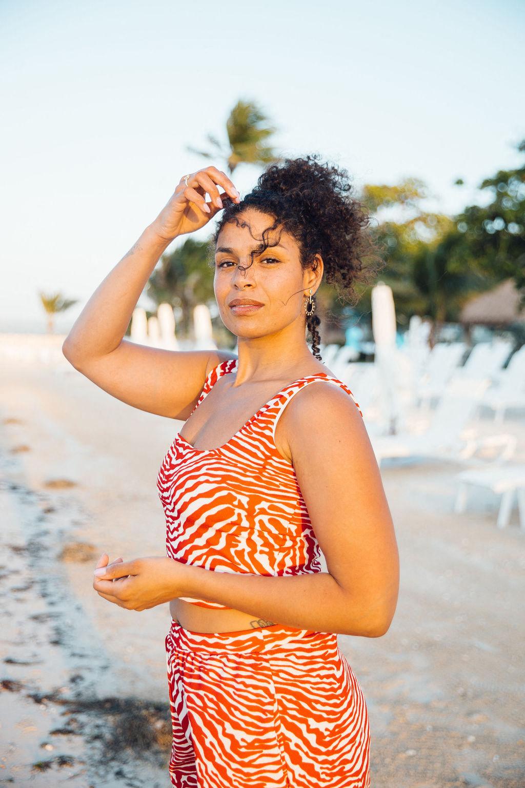 Jordin Sparks na praia