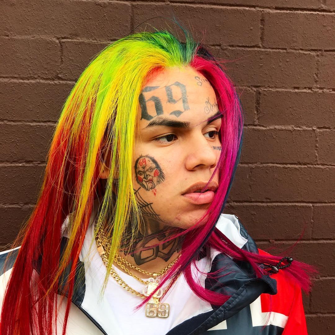 Tekashi 6ix9ine na mira legal do tatuador por causa de reivindicações de heroína