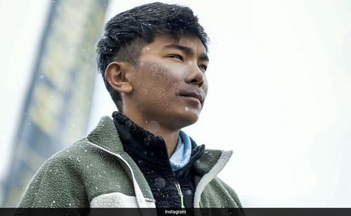 Adolescente do Nepal se torna o mais jovem a escalar todas as 14 montanhas de 8.000 m do mundo