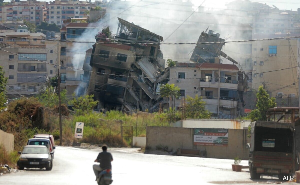 Israel atinge o quartel-general da inteligência do Hezbollah após lançamento de drone na casa de Netanyahu