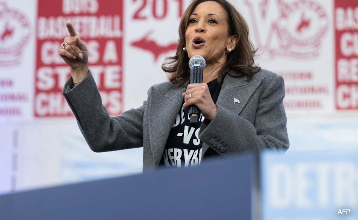 Kamala Harris completa 60 anos enquanto a idade desempenha um papel fundamental nas eleições nos EUA