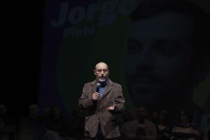 As democracias que Ventura e Cotrim vão “destruir”