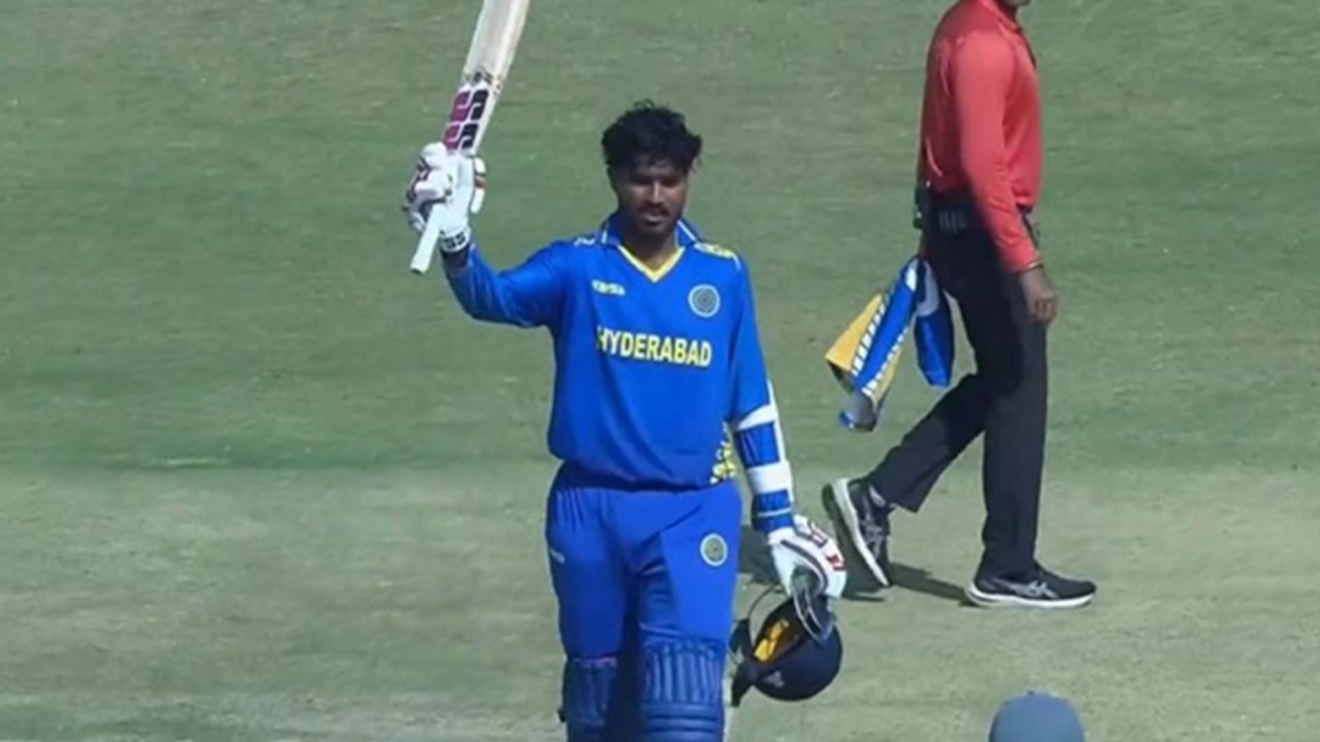 Batter IPL-Bound, nascido nos EUA, quebra Double Century na terceira lista, um jogo de carreira | Troféu Vijay Hazare 2025/26