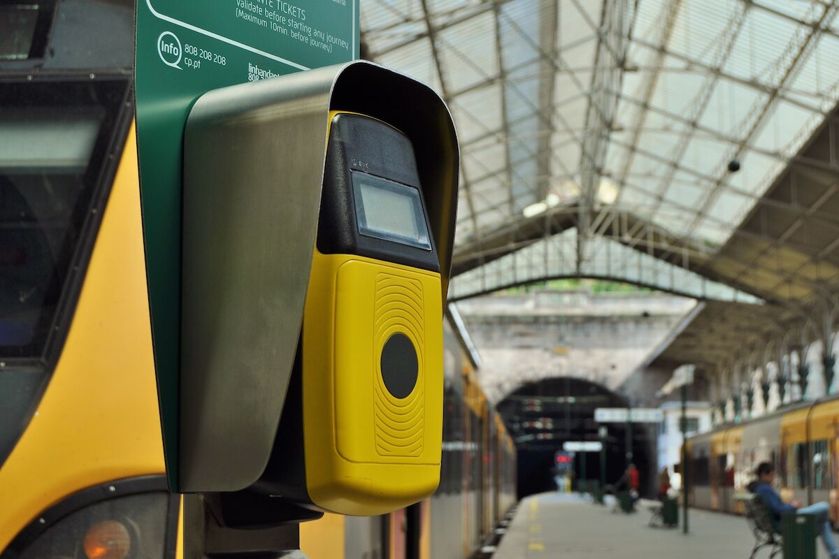 Transportes: 75% dos infratores não pagam multas por falta de bilhete