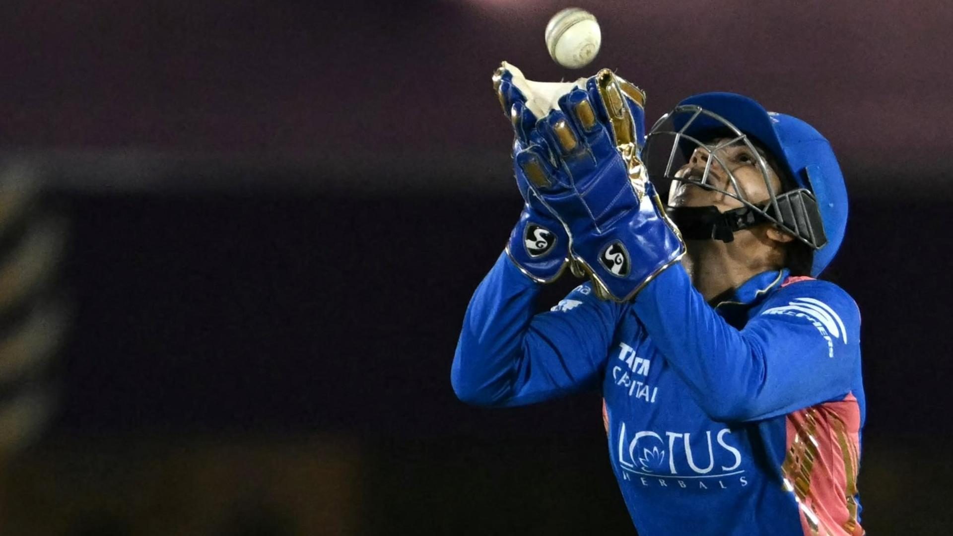 Por que os gigantes de Gujarat não podem assinar um substituto para o goleiro da Índia que perderá todo o WPL 2026