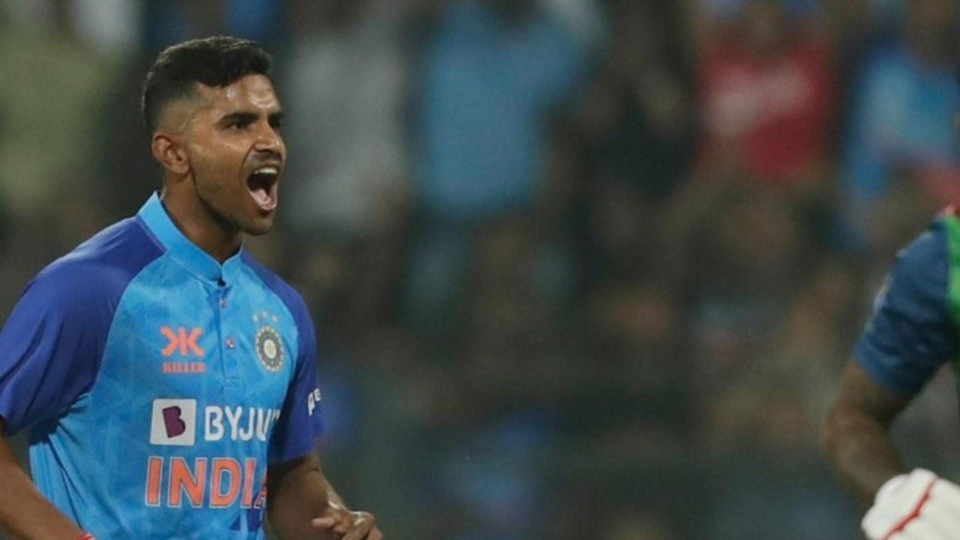 7-59: A Índia marginalizada Quick obtém os melhores números da carreira para forçar o empate no primeiro turno contra os campeões do Troféu Ranji