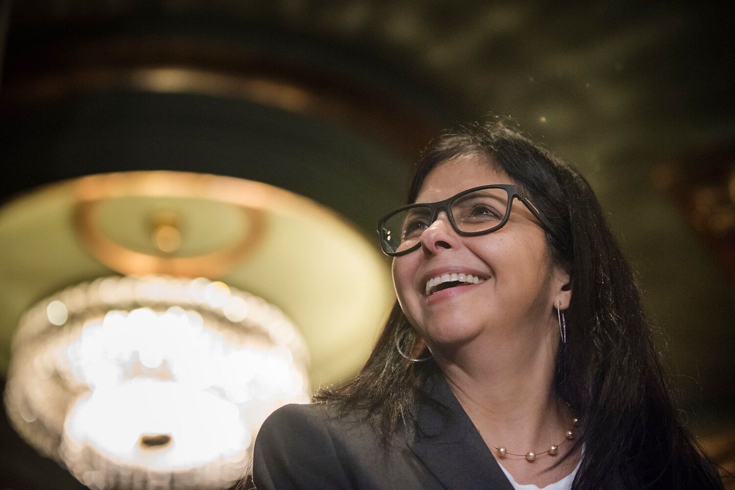 Delcy Rodríguez afasta aliado de Maduro do Governo venezuelano