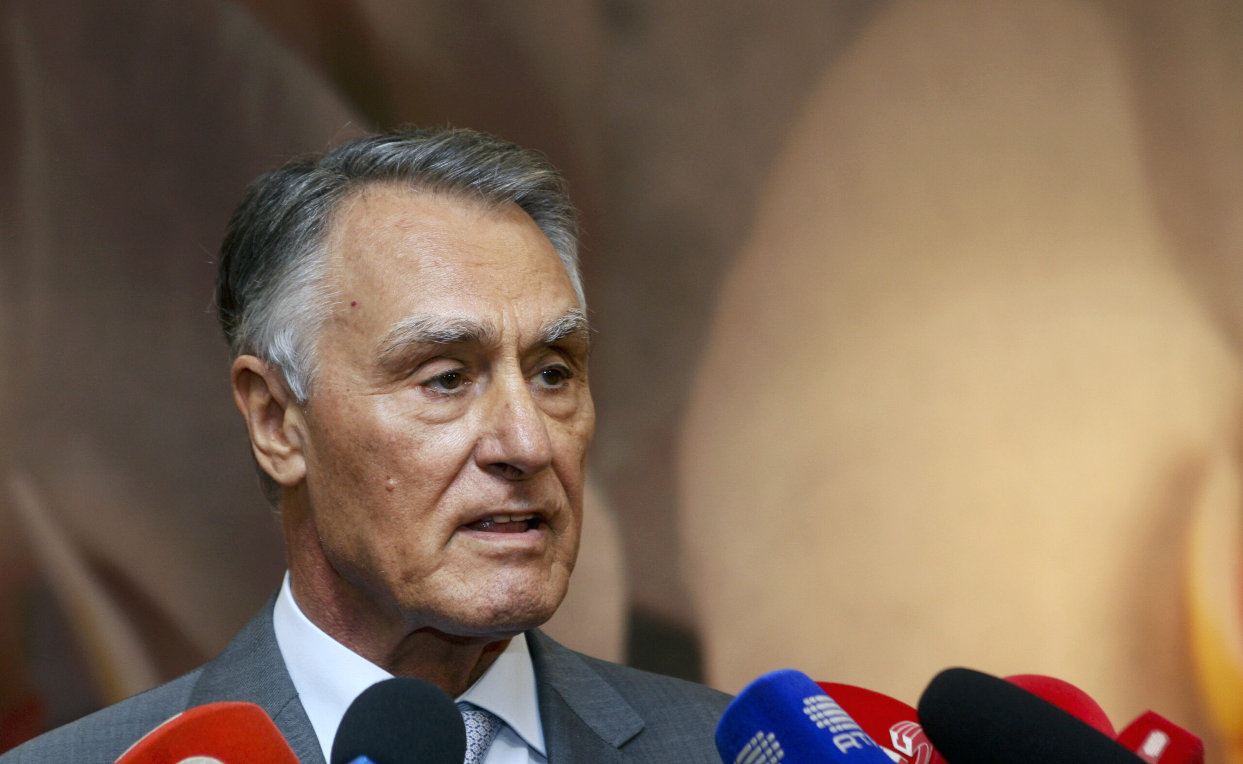 Cavaco vota Seguro