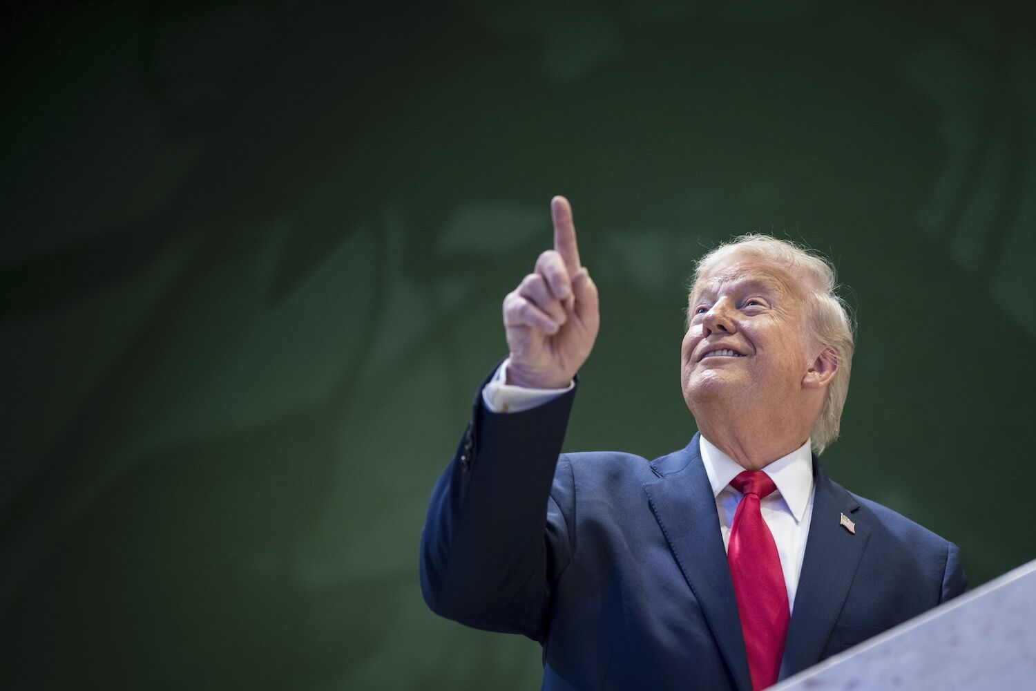 Gronelândia: Trump diz ter pré-acordo com NATO que durará “para sempre” (e incluirá terras raras)