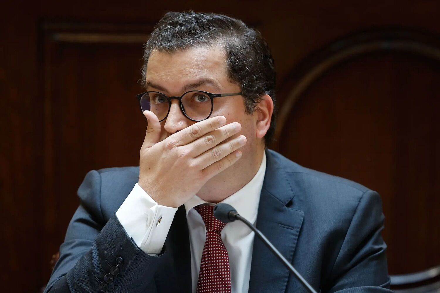 Atrasos do Governo nas nomeações deixam administradores públicos a receber salários mais altos