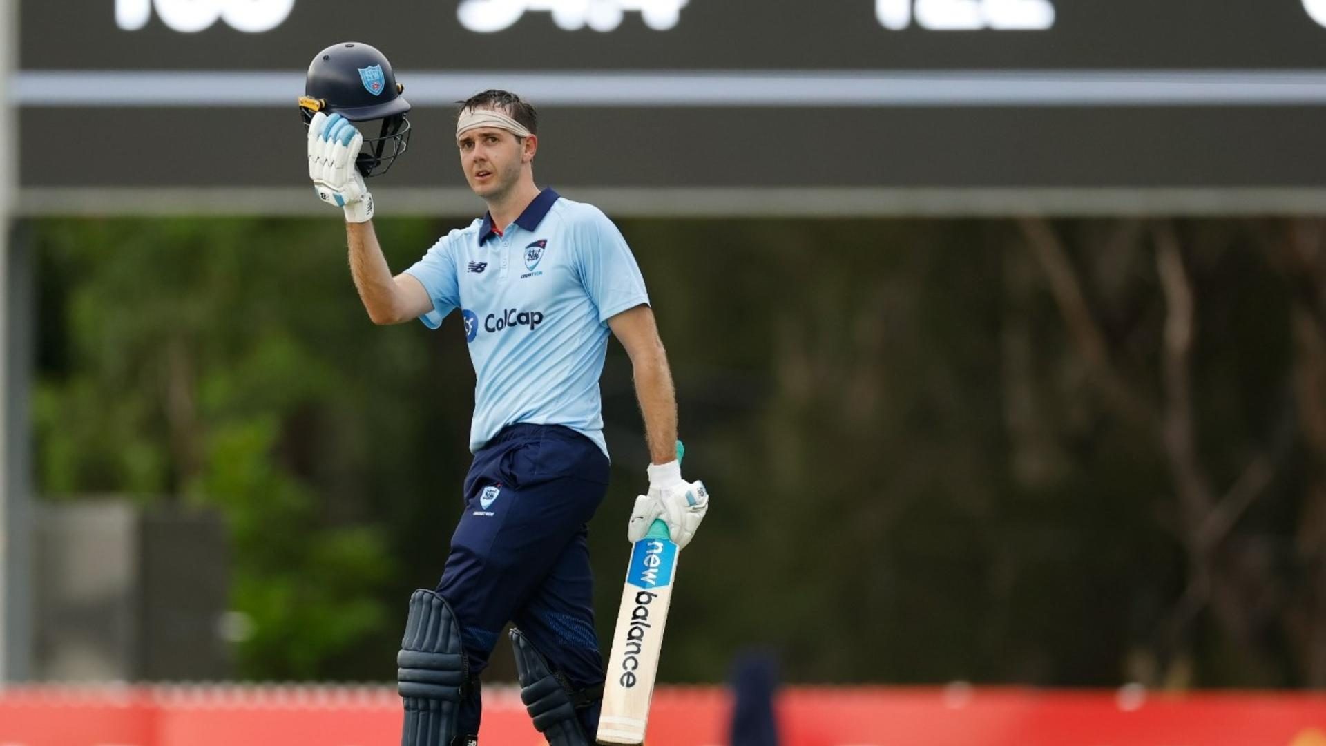 O detentor do recorde mundial de testes segue o melhor pessoal de primeira classe, com centenas de sucessos na lista A Chase