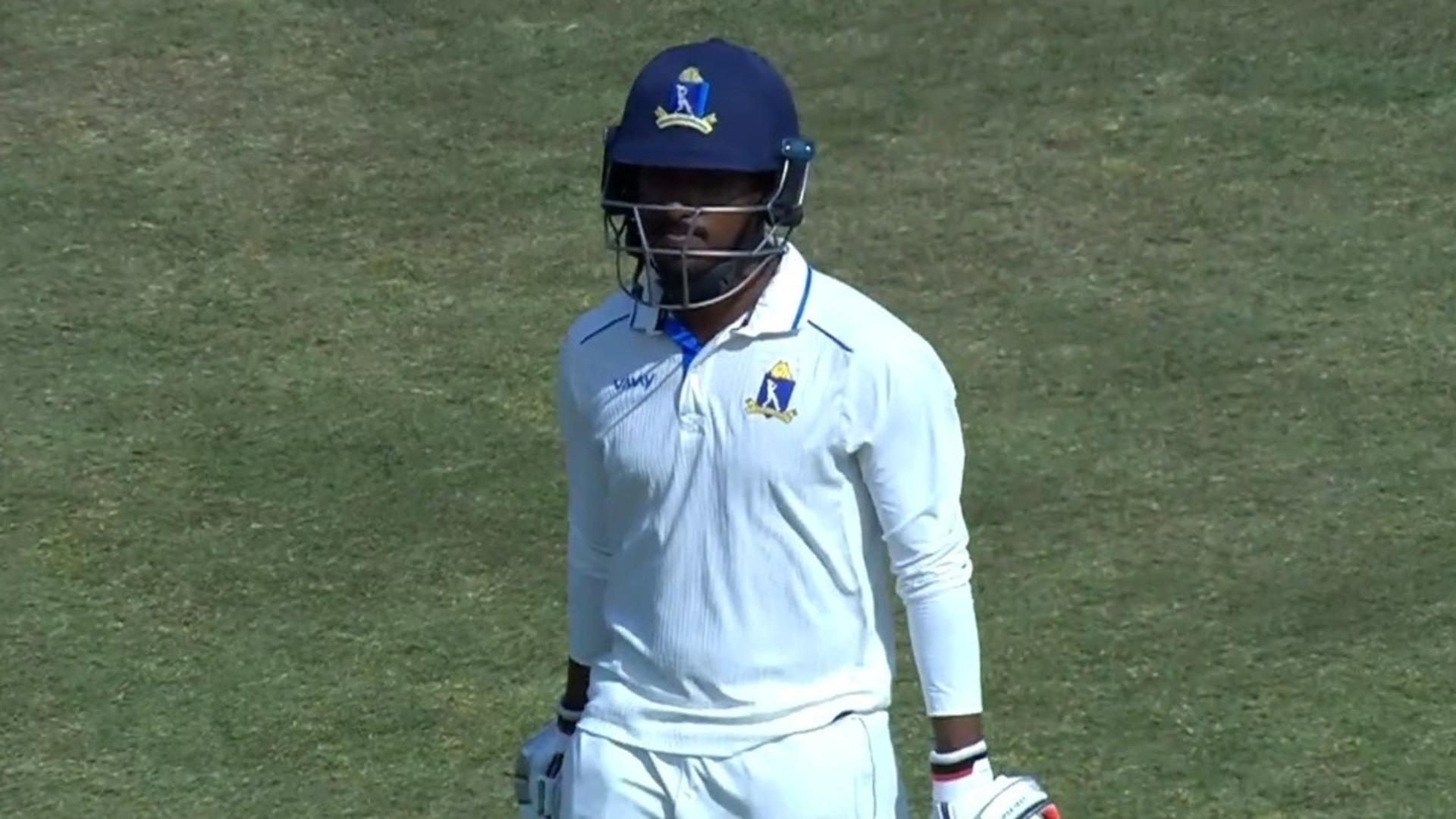 Primeiro em 20 anos: índio sem internacionalização torna-se o terceiro batedor a ser dispensado por 299 na história do críquete de primeira classe