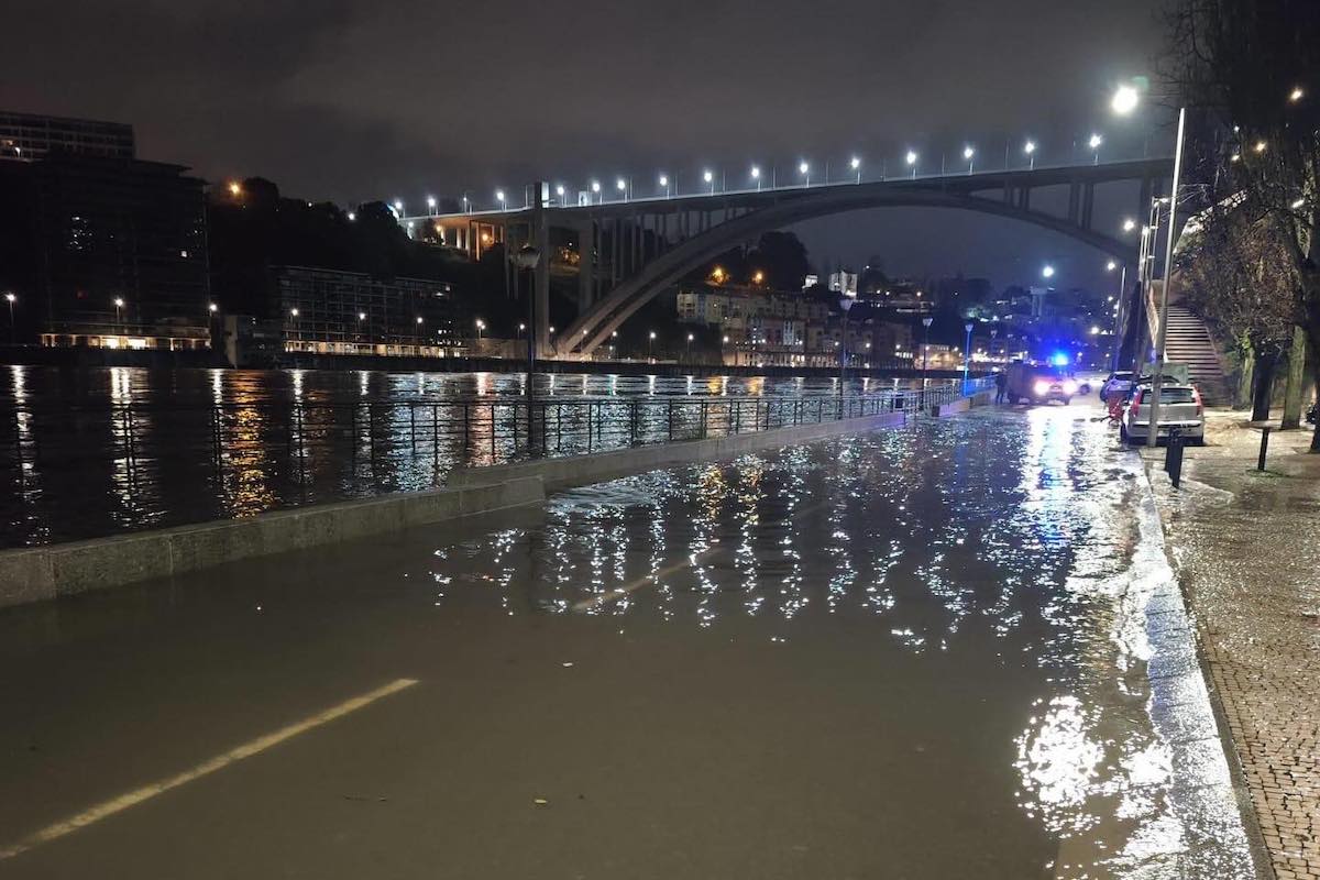 A madrugada foi calma do que se temia. Porto e Gaia foram exceções: recorde de 6,15m